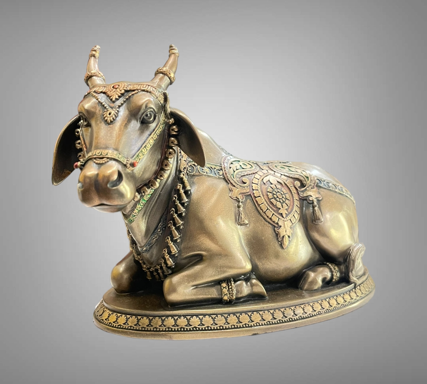 Nandi Statue