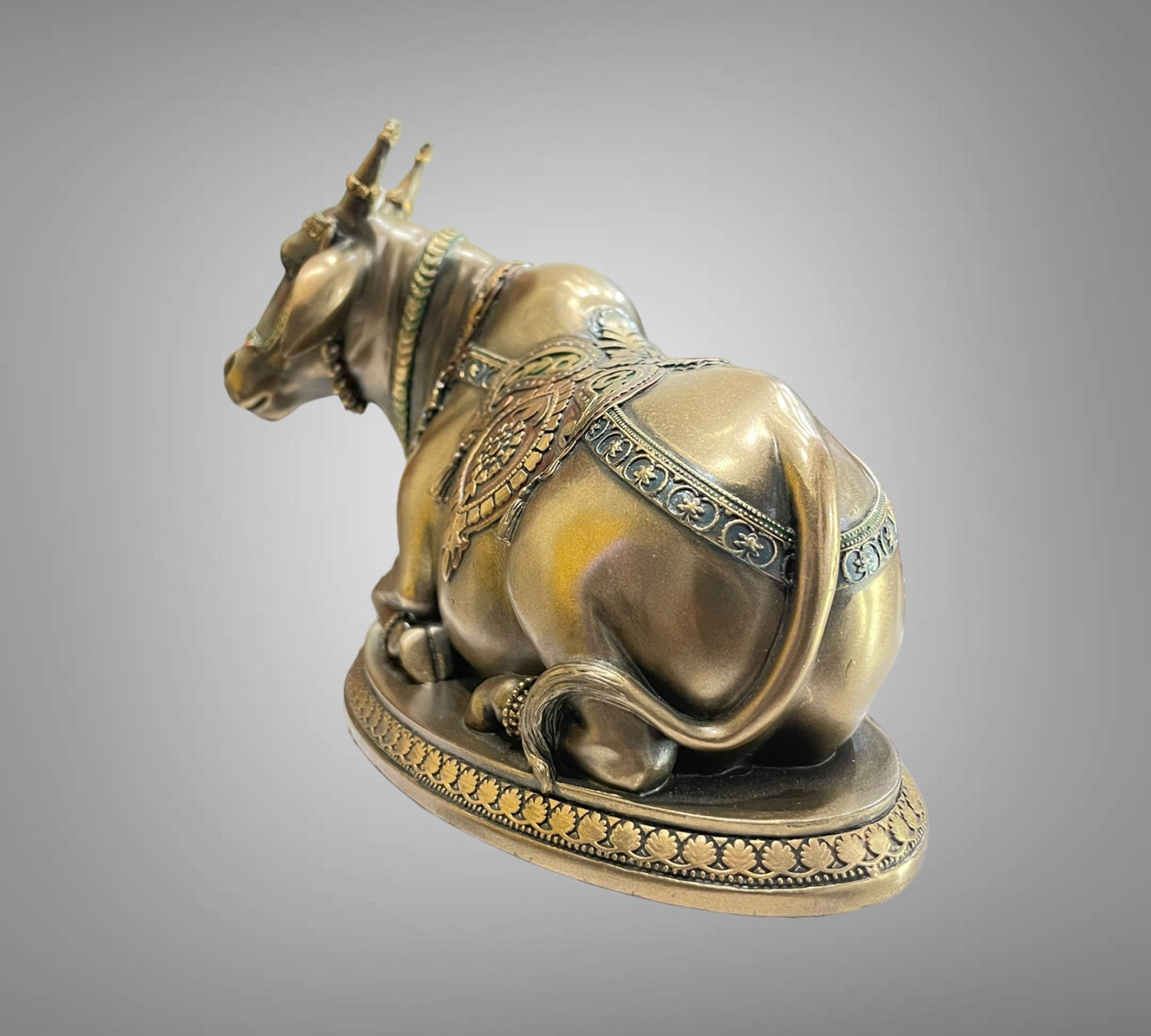 Nandi Statue