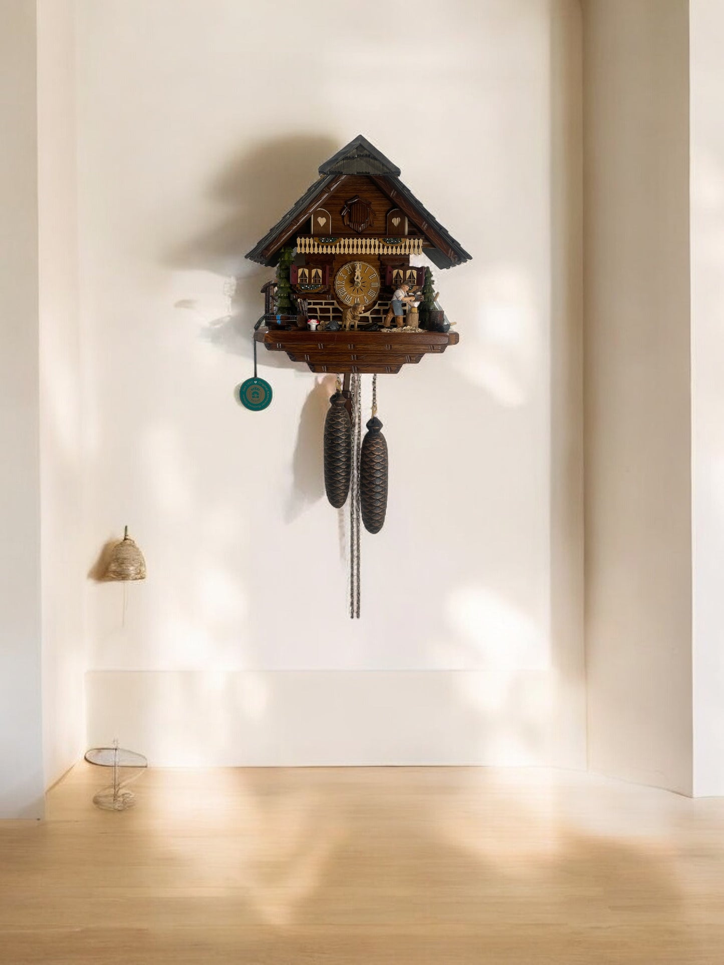 Mechanical original cuckoo clock with hand carving carpenter - 8 day Movement