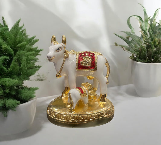 Kamadhenu vastu in Gold & white color