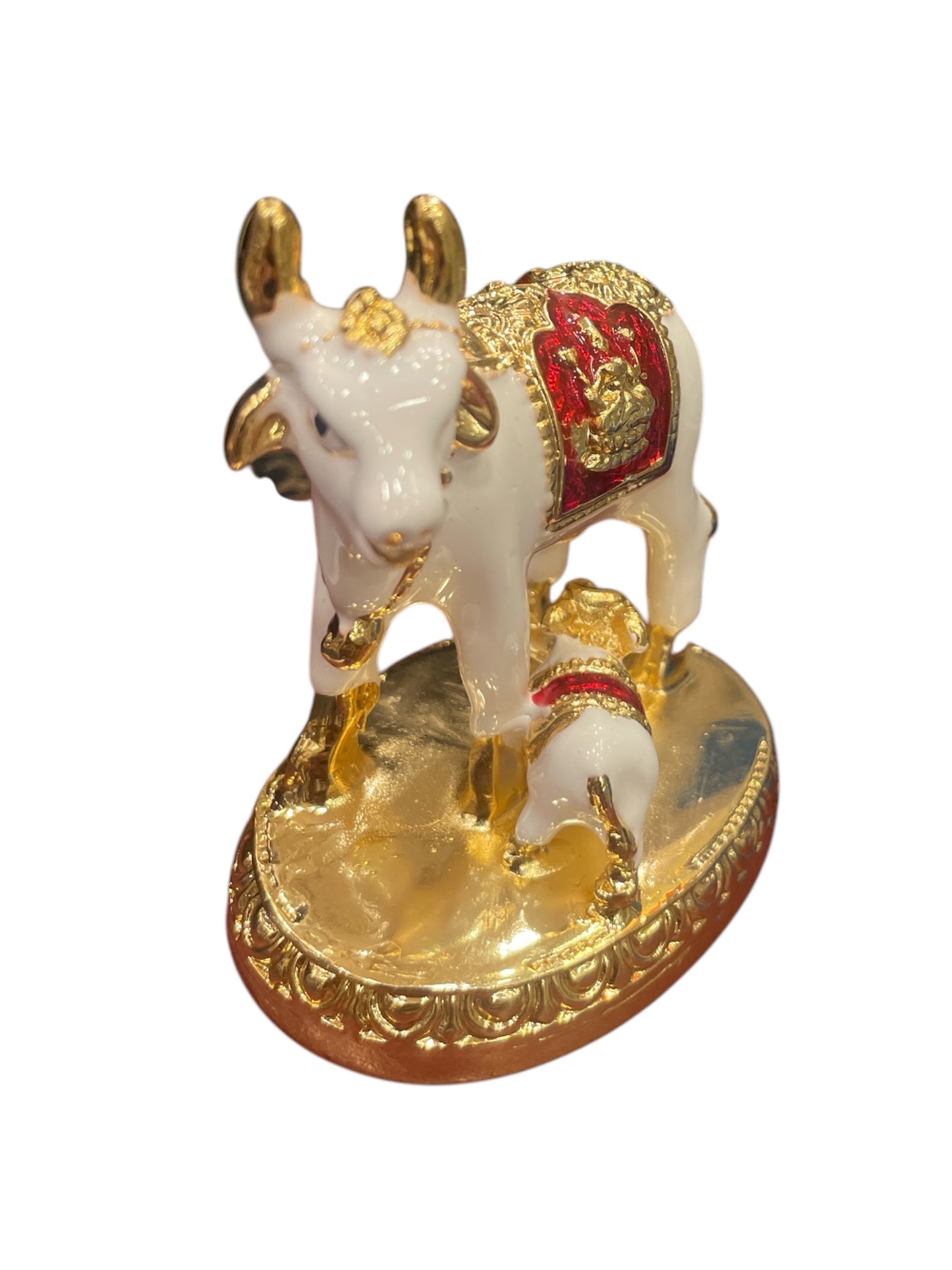 Kamadhenu vastu in Gold & white color