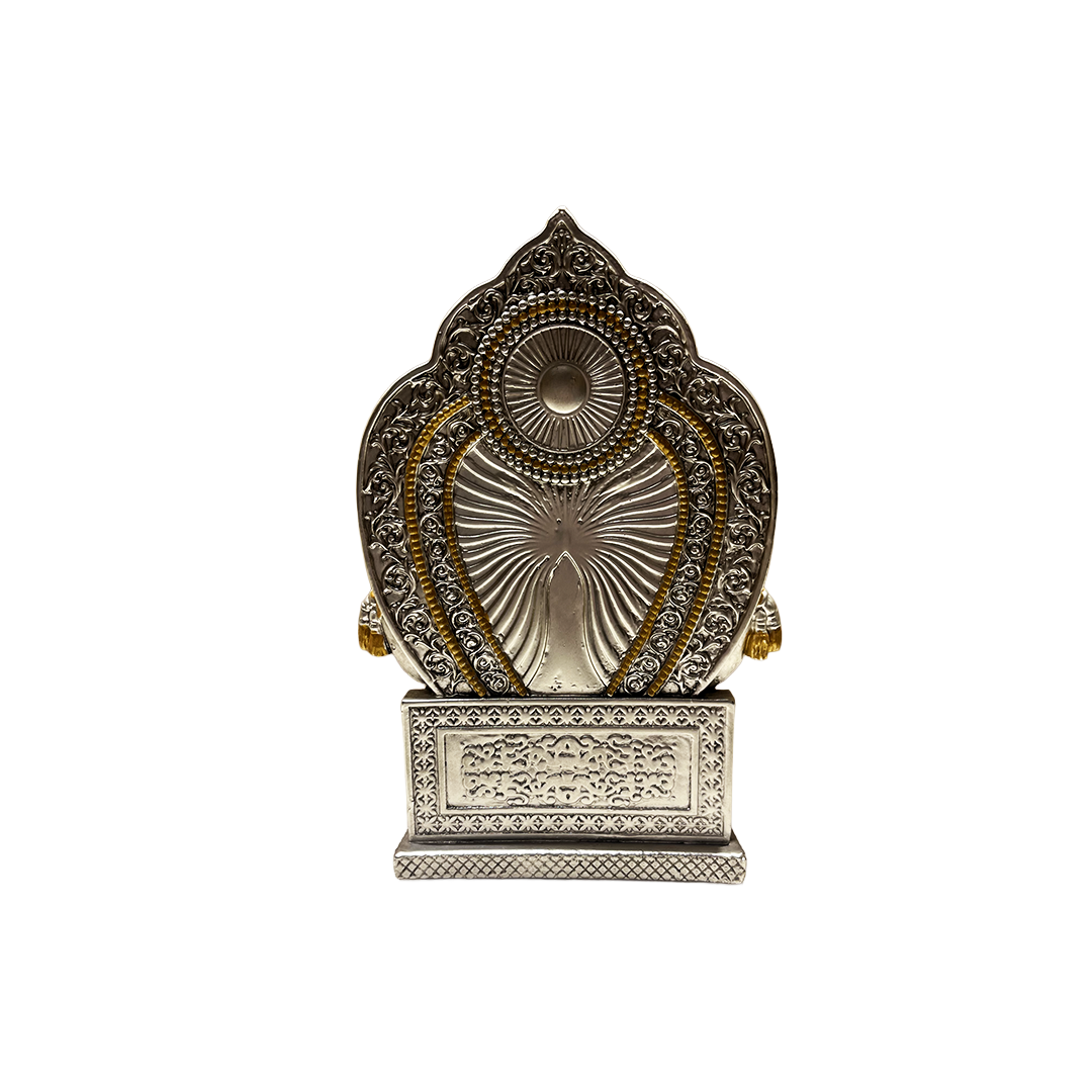 Kubera Swamy Silver Finish Idol – Vastu Wealth God Statue for Home & Office