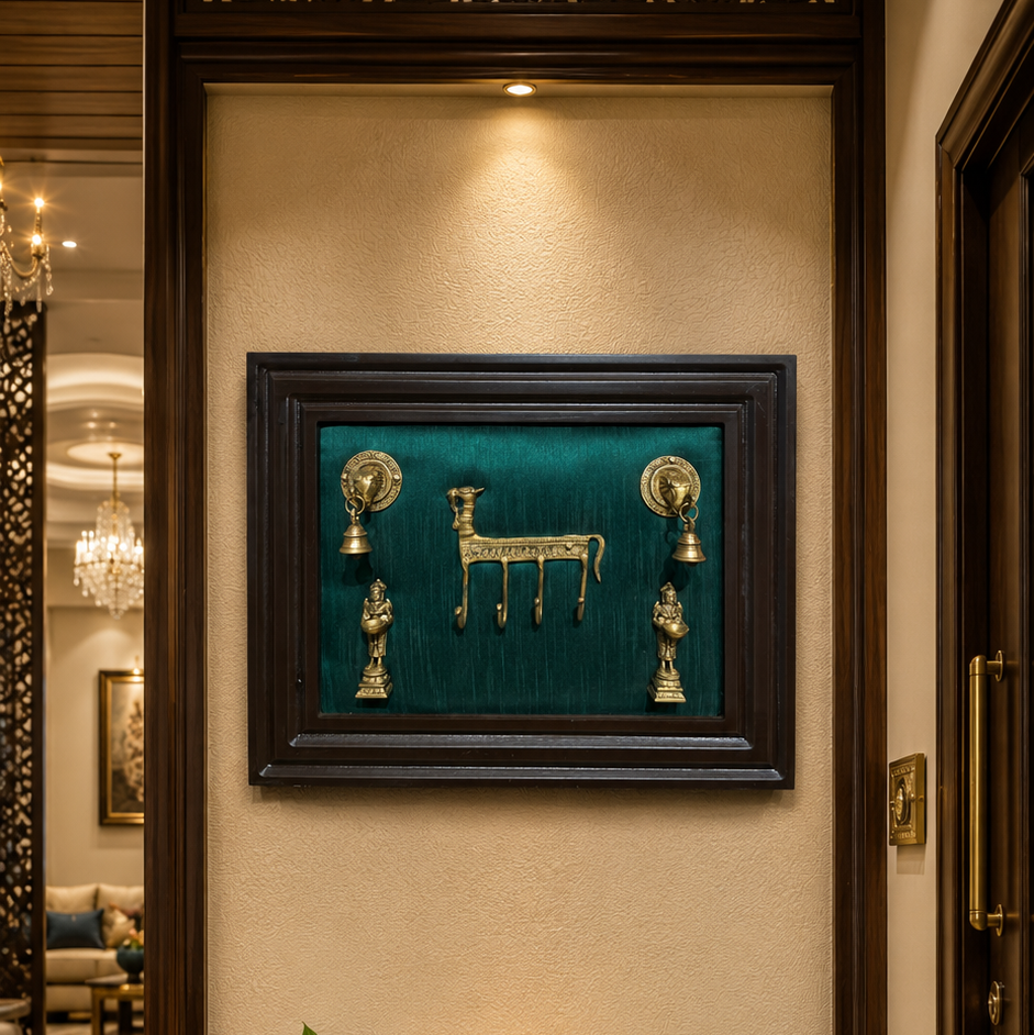 Brass Key Hanger for Home Entrance | Premium Traditional Wall Decor by ESTUDIO