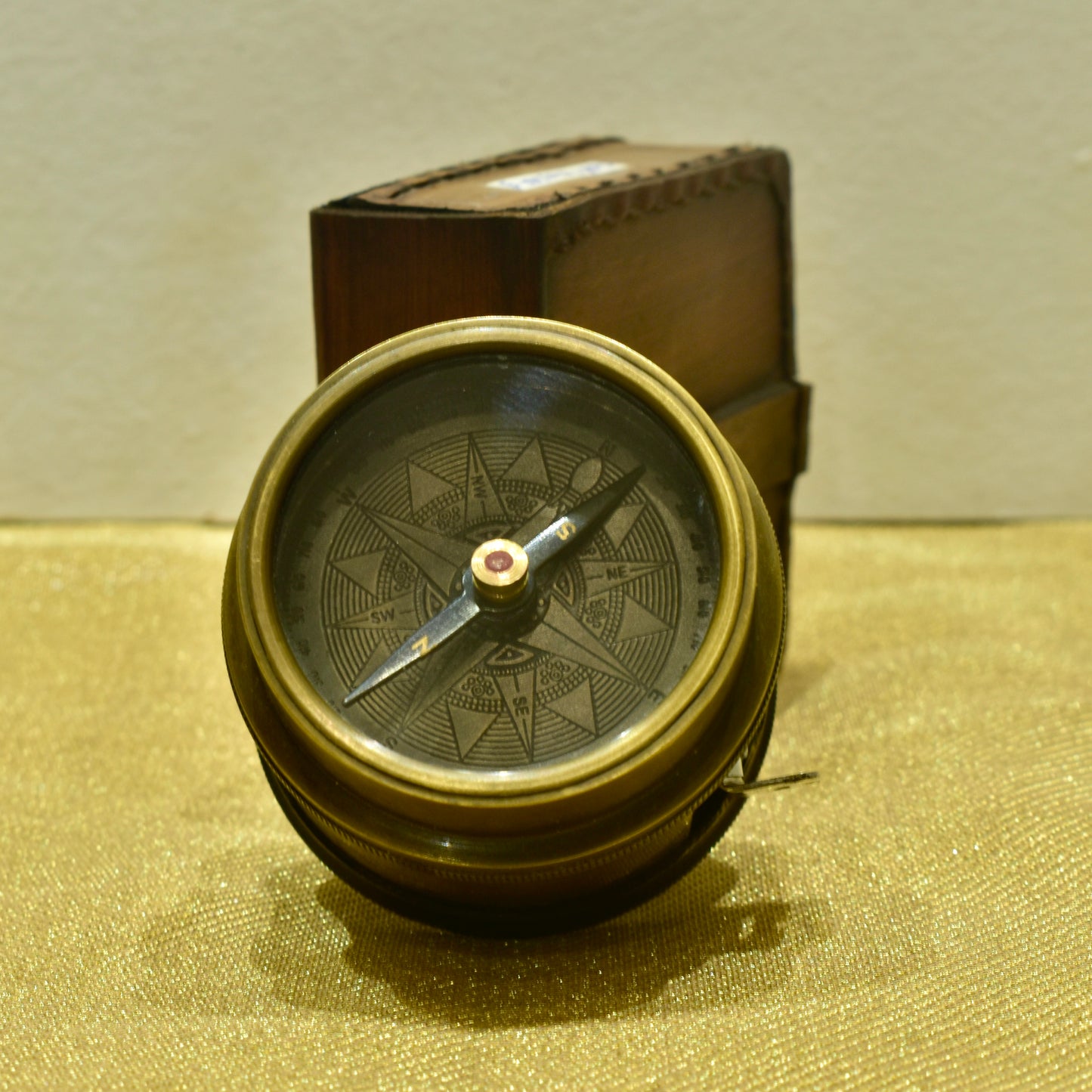 Compass with Measuring tape