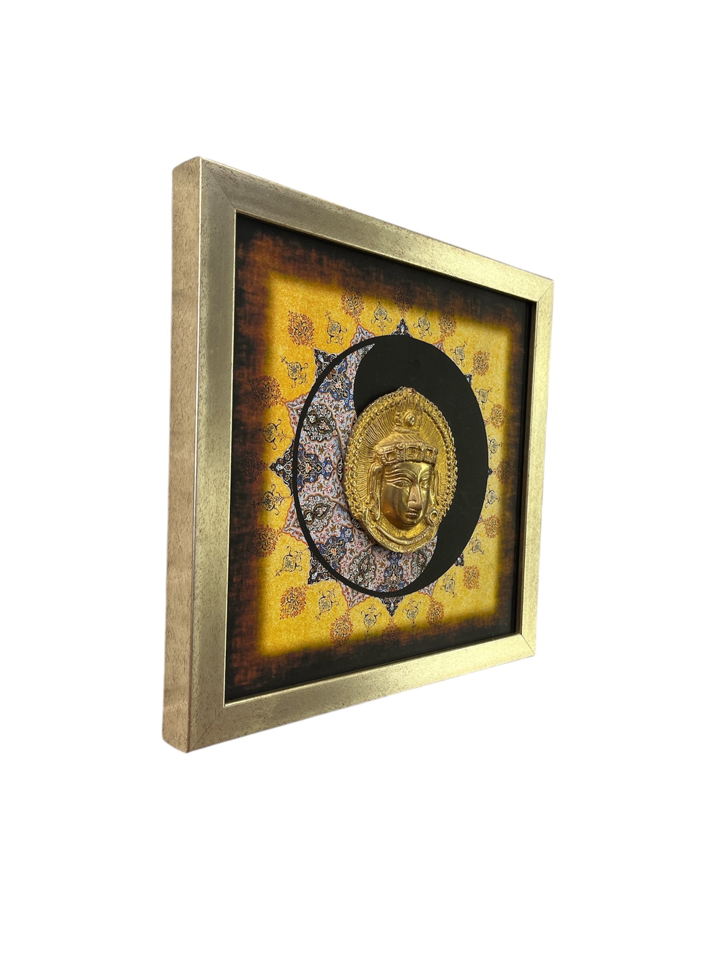 Buddha brass with Yin & Yang background