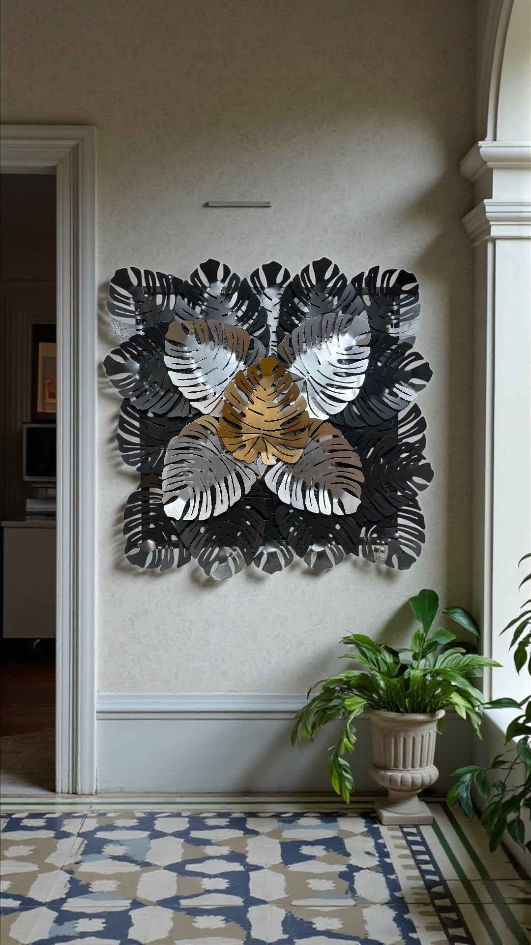 Gold & Black Monstera Leaf Wall Sculpture