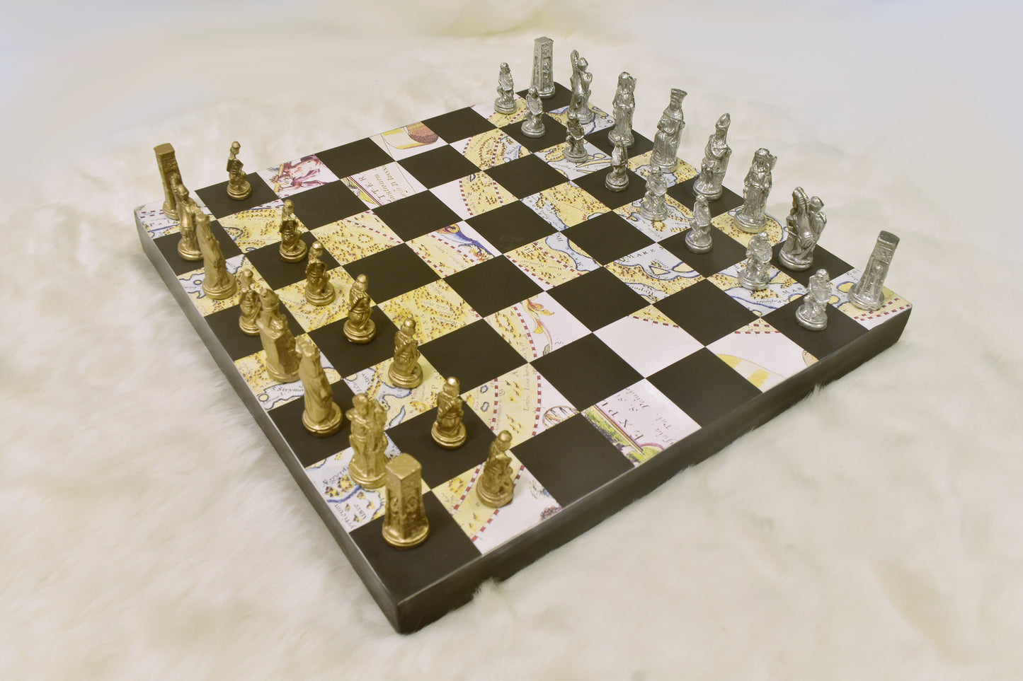 Rome Conquest Chess Set (Metal)