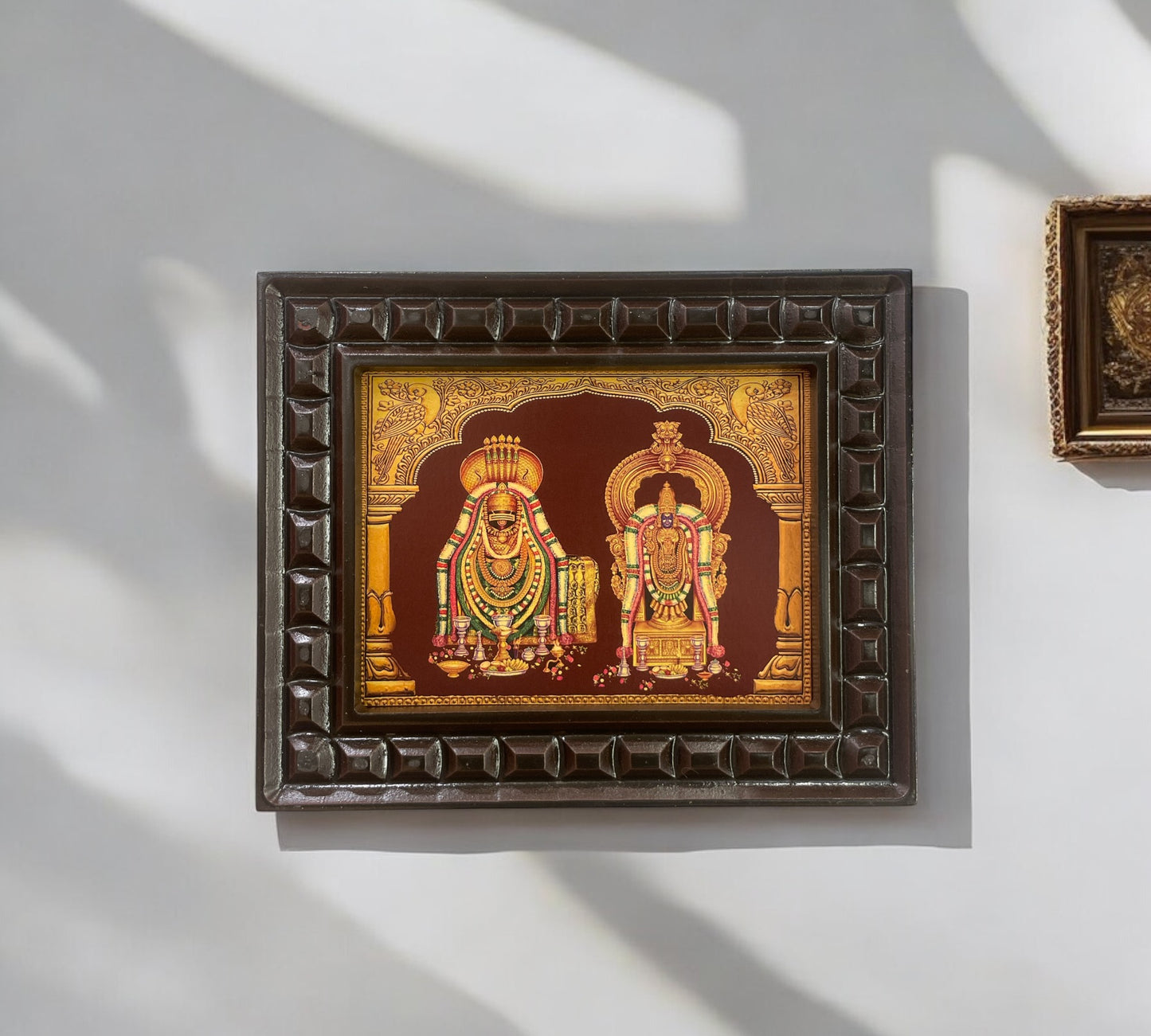 Annamalaiyar Unnamalai Gold Foiled Art within Wooden Frame