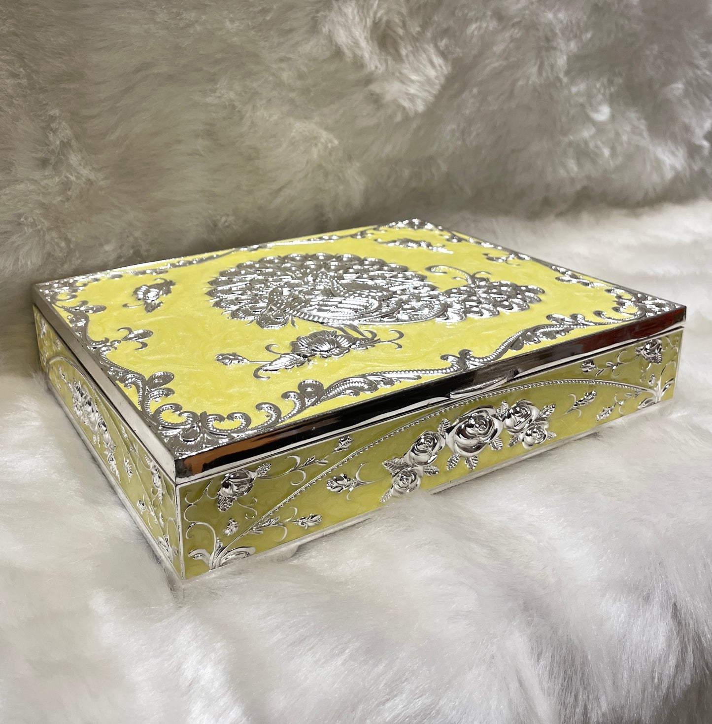 Golden Aura: Sterling Silver Jewelry Box in Yellow