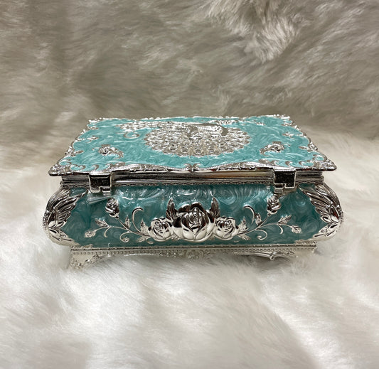 Azure Serenity: Sterling Silver Jewelry Box in Blue