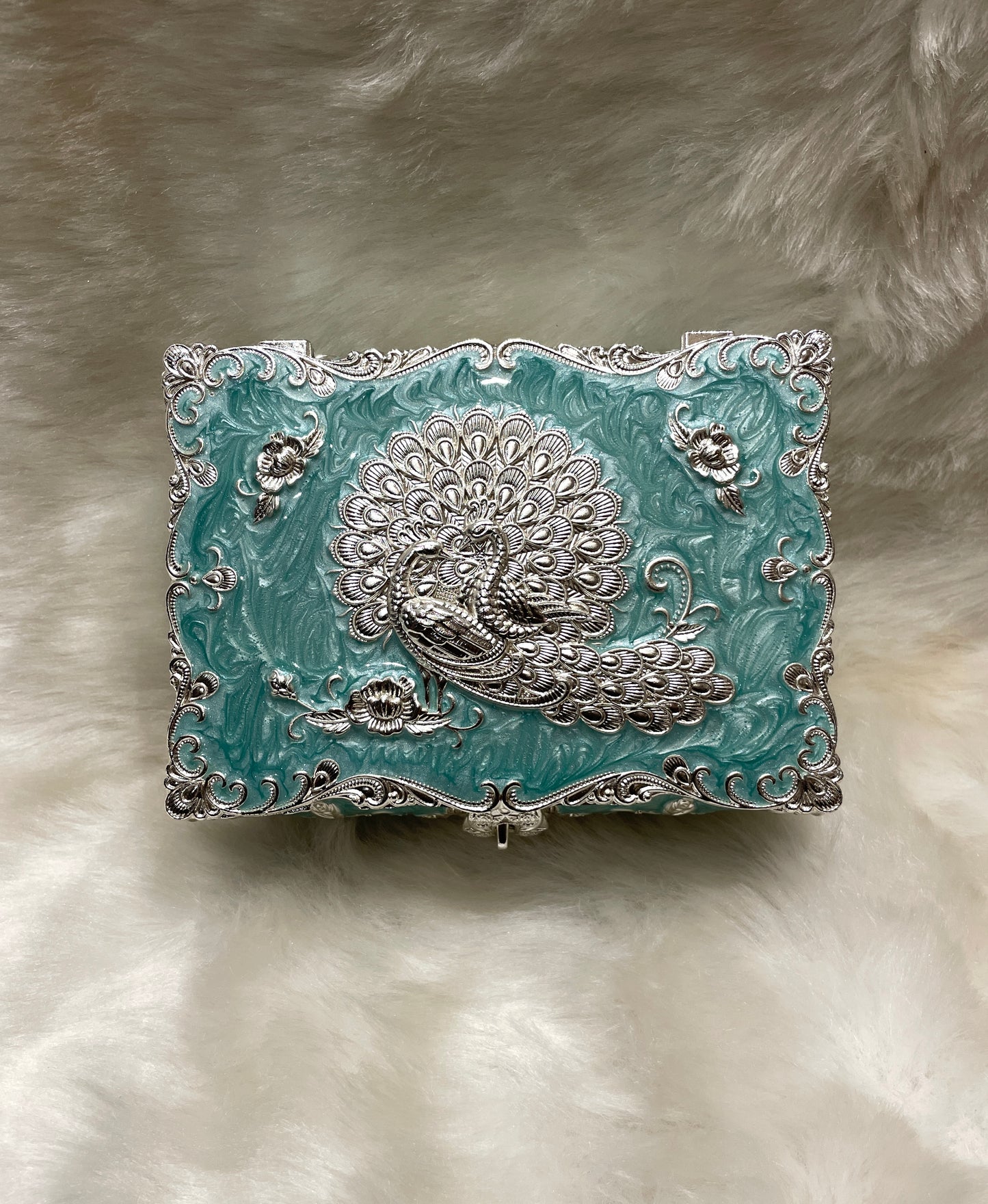 Azure Serenity: Sterling Silver Jewelry Box in Blue