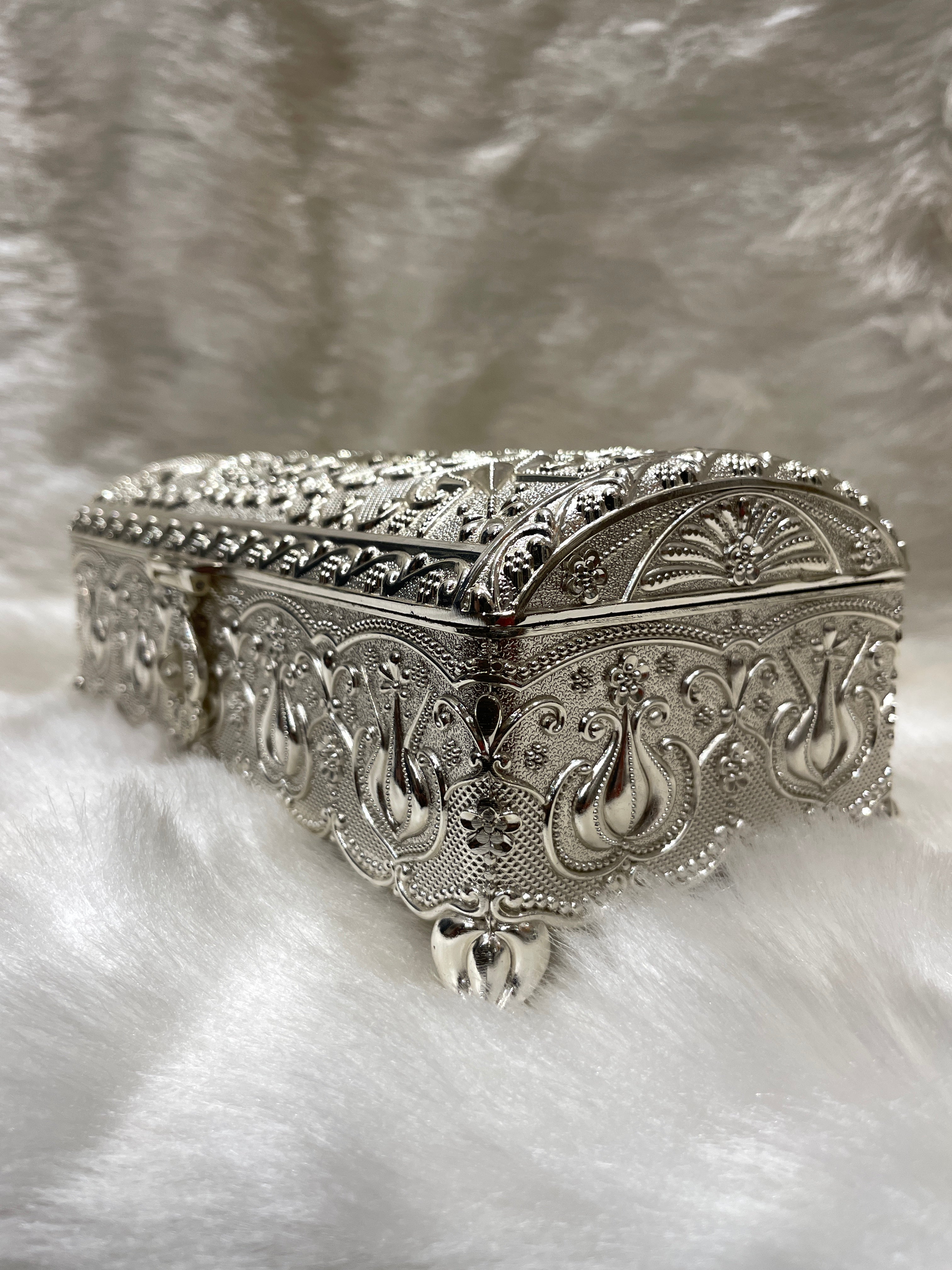 Timeless Treasures: Sterling Silver Jewelry Box