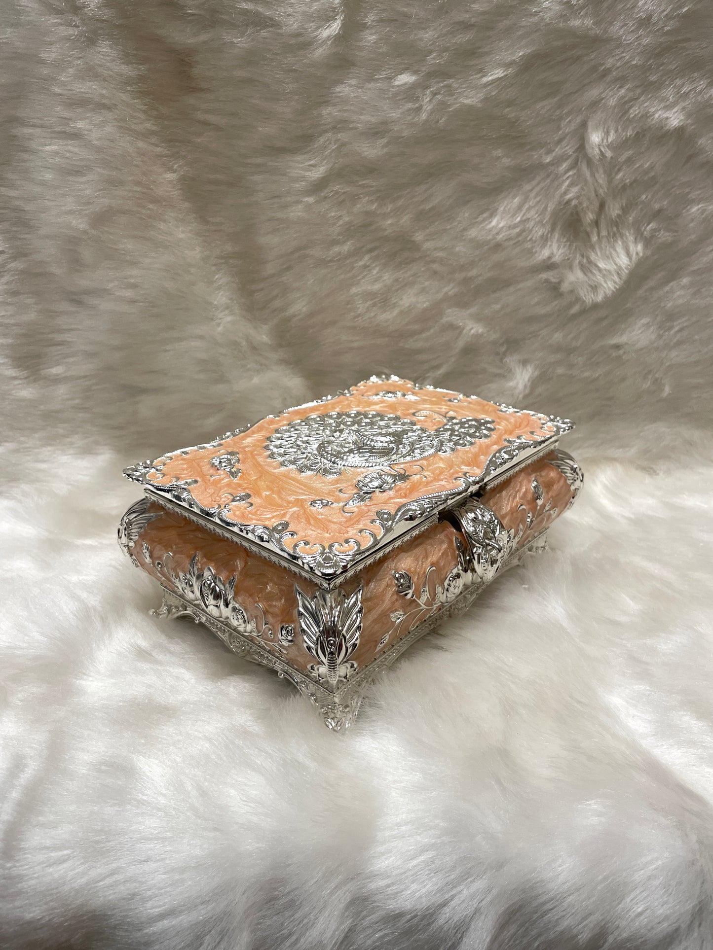 Radiant Citrus: Sterling Silver Jewelry Box in Orange