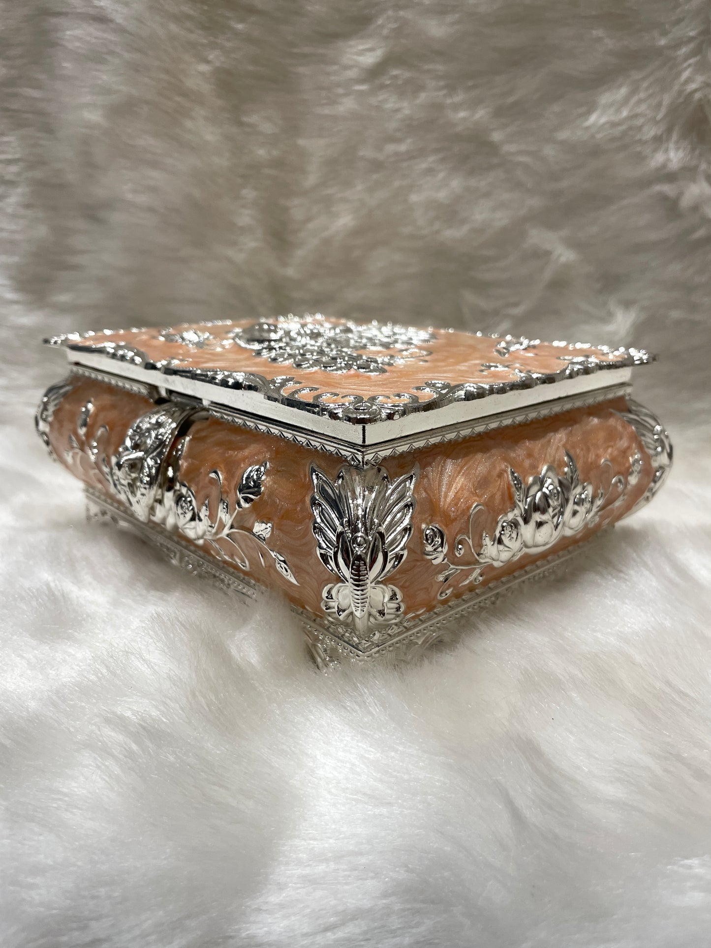 Radiant Citrus: Sterling Silver Jewelry Box in Orange