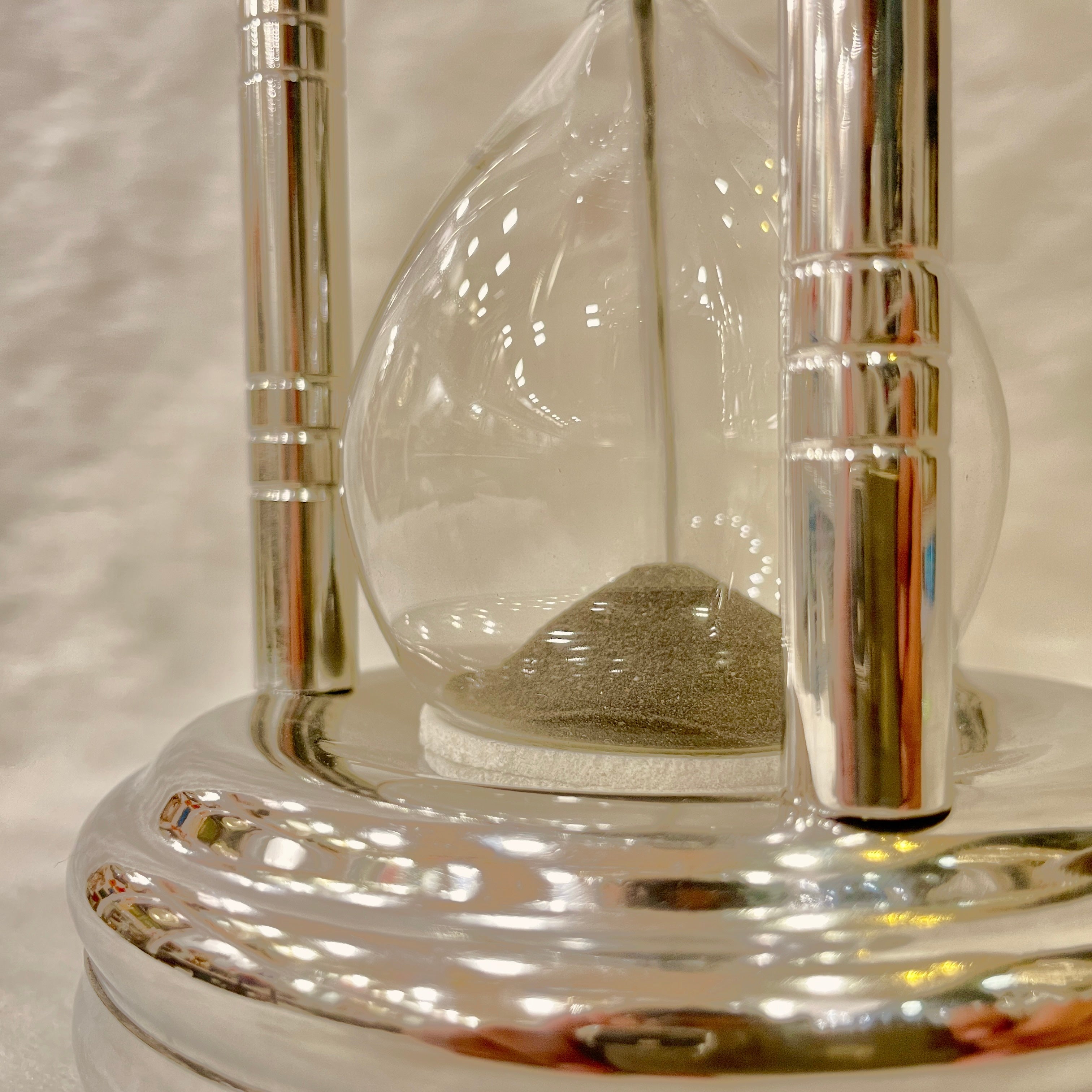 Steel Sand timer with Black Sand