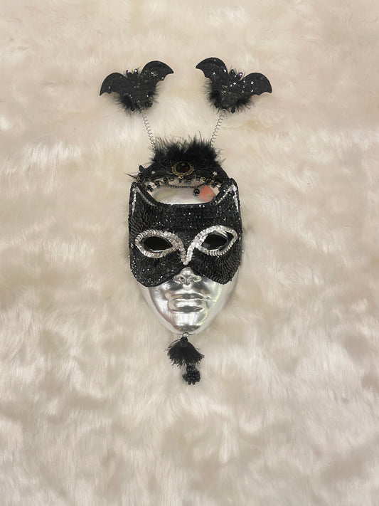 Venetian Party Mask in Black - Wall Decor