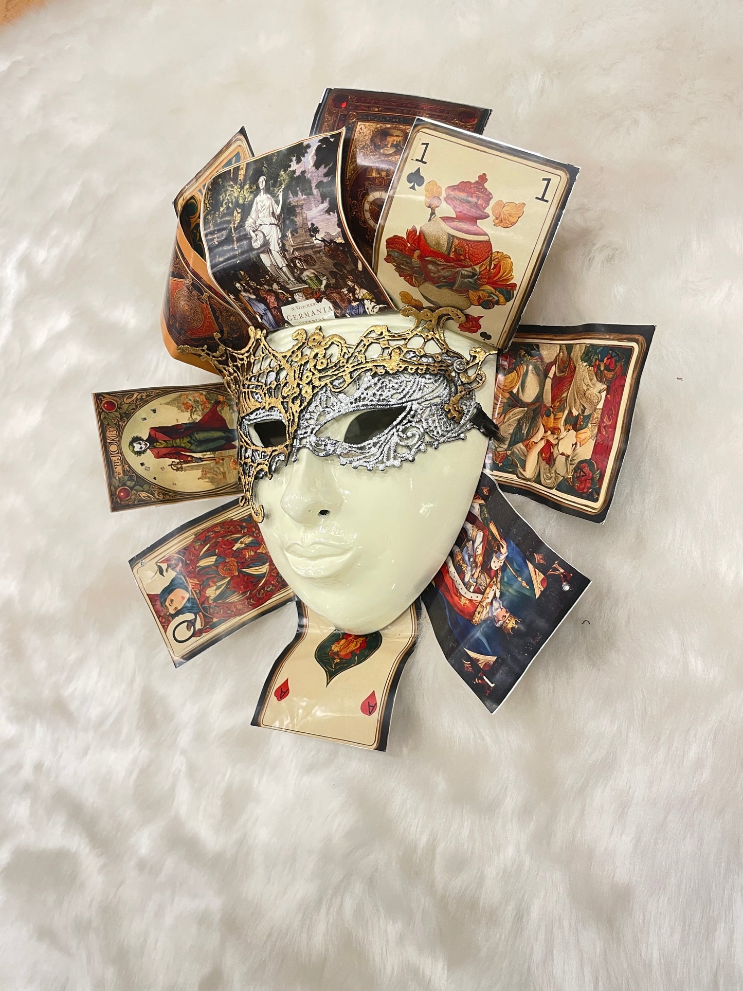 Venetian Poker Mask - Wall Decor