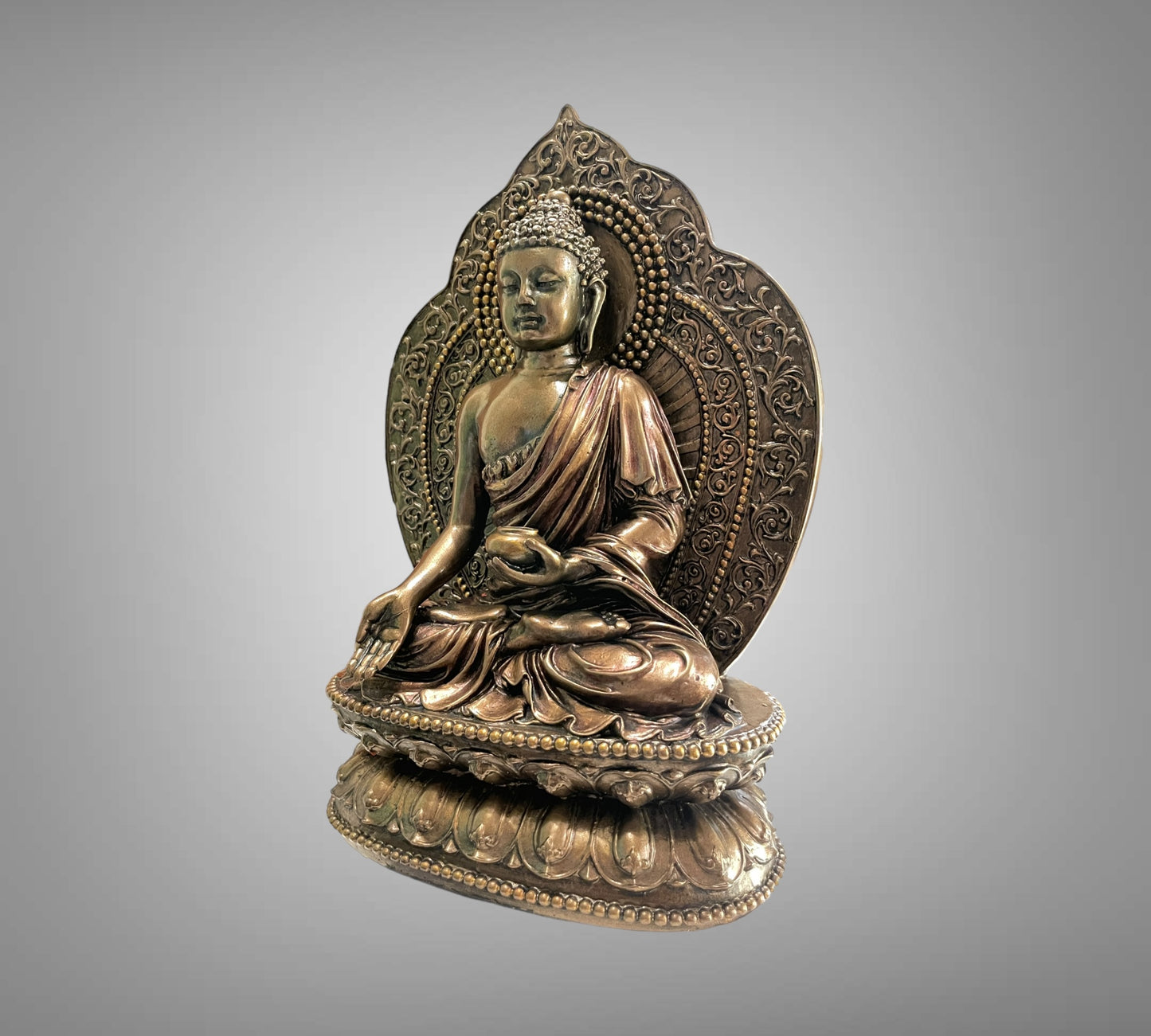 Tranquil Serenity: Bronze Meditating Buddha Sculpture