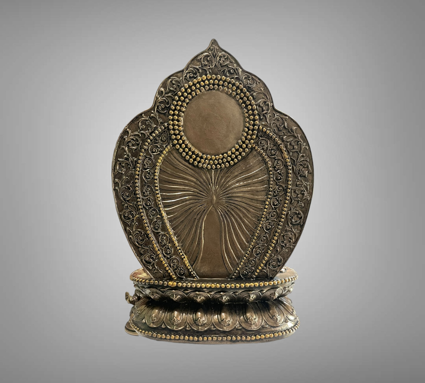 Tranquil Serenity: Bronze Meditating Buddha Sculpture