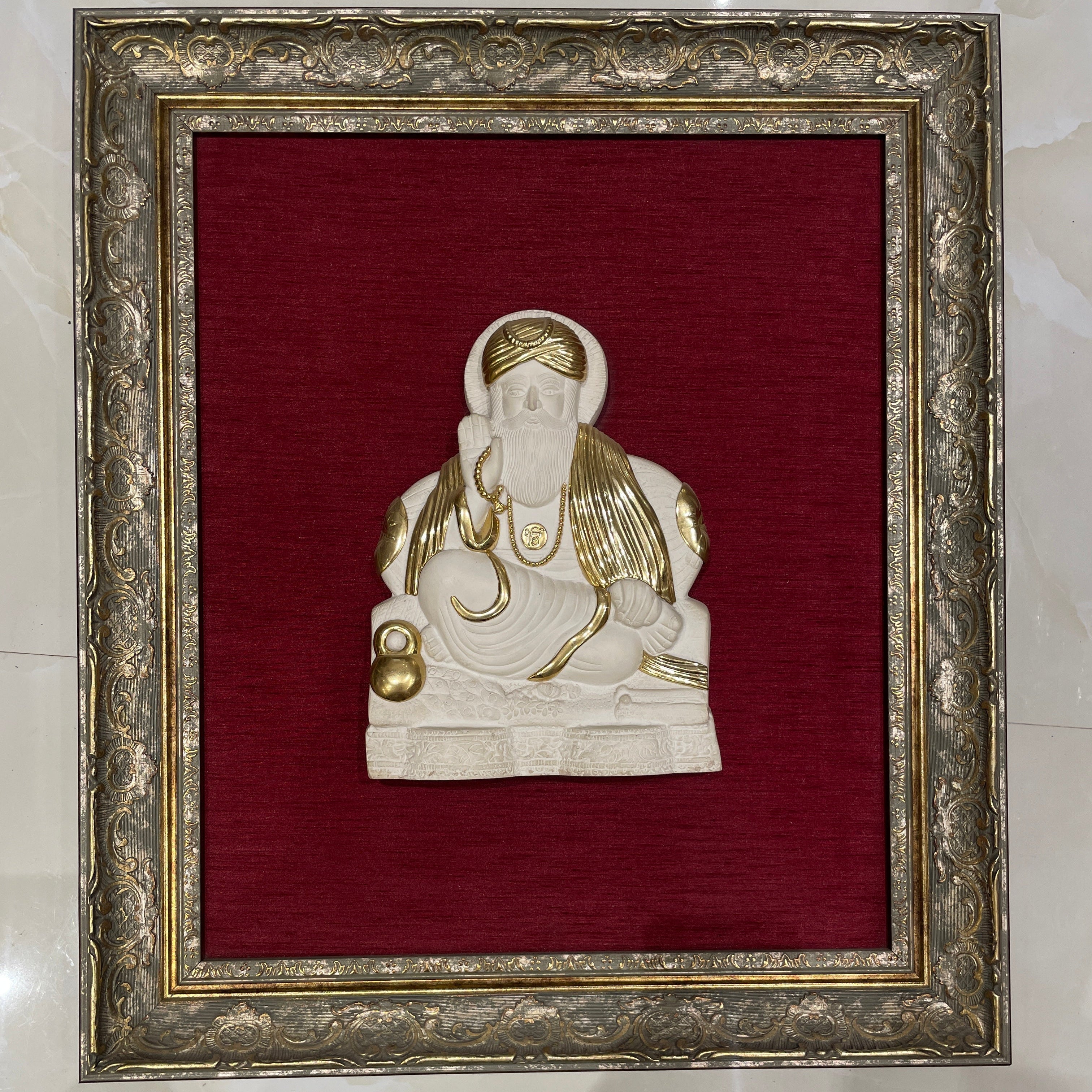 Guru Nanak Ji Premium Wall Frame Art | Luxury Spiritual Home Decor | Handcrafted Divine Resin Artwork