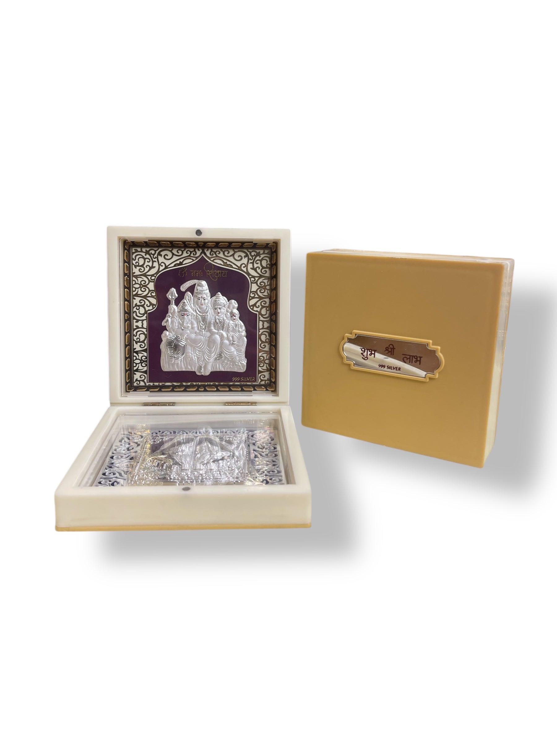 Shiva Parivar with padukas in Silver 3d Foil Gift box