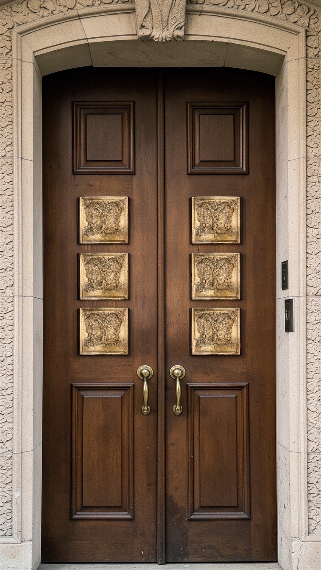 Luxury Metal Bird Art | Elegant Entrance Decor for Home & Office