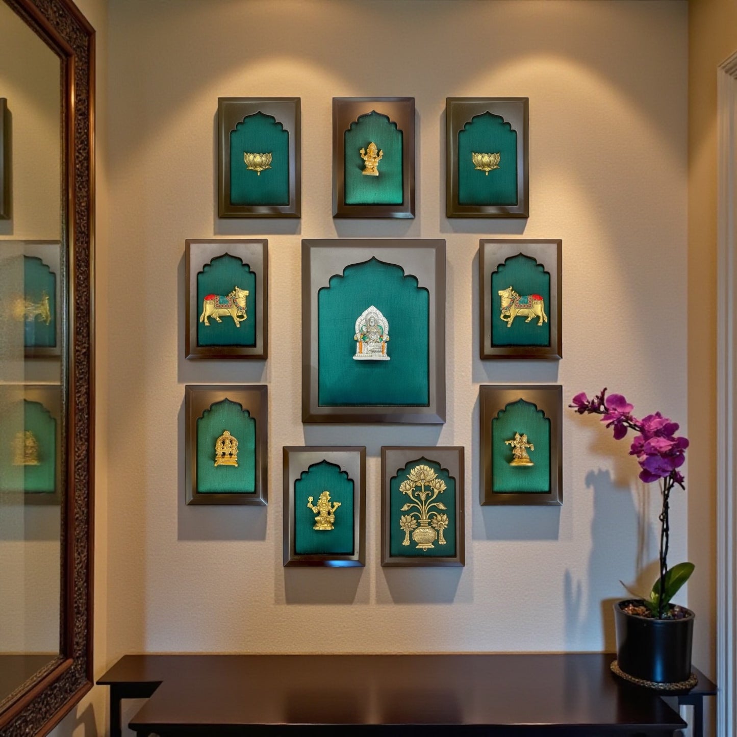 Green Wall Art Set with Kuber highlight