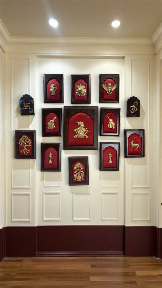 Red Wall Art Set